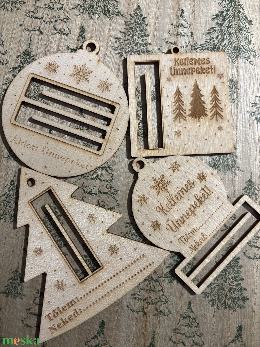 Karácsonyi pénzátadó - karácsony - karácsonyi ajándékozás - karácsonyi képeslap, üdvözlőlap, ajándékkísérő - Meska.hu