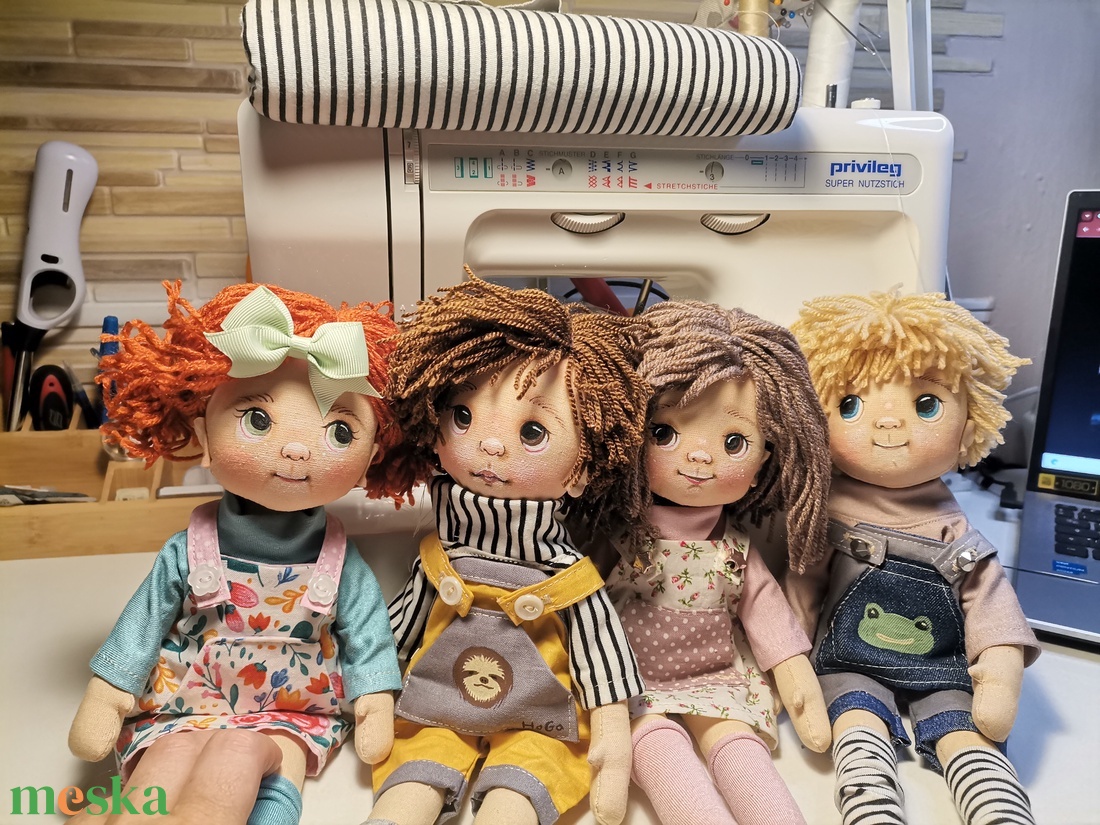 Cica csoport - Évike ragdoll, textil baba - otthon & életmód - dekoráció - dísztárgy - Meska.hu