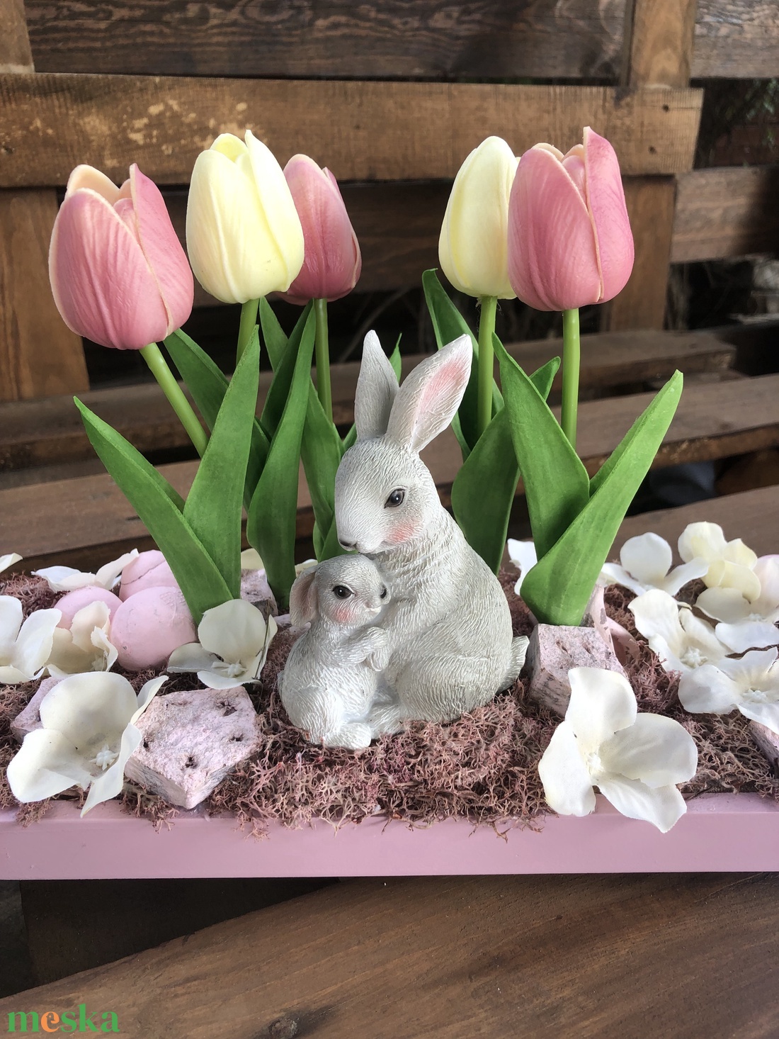 Nyuszi mama és kicsinye tavaszi tál - otthon & életmód - dekoráció - asztal és polc dekoráció - asztaldísz - Meska.hu