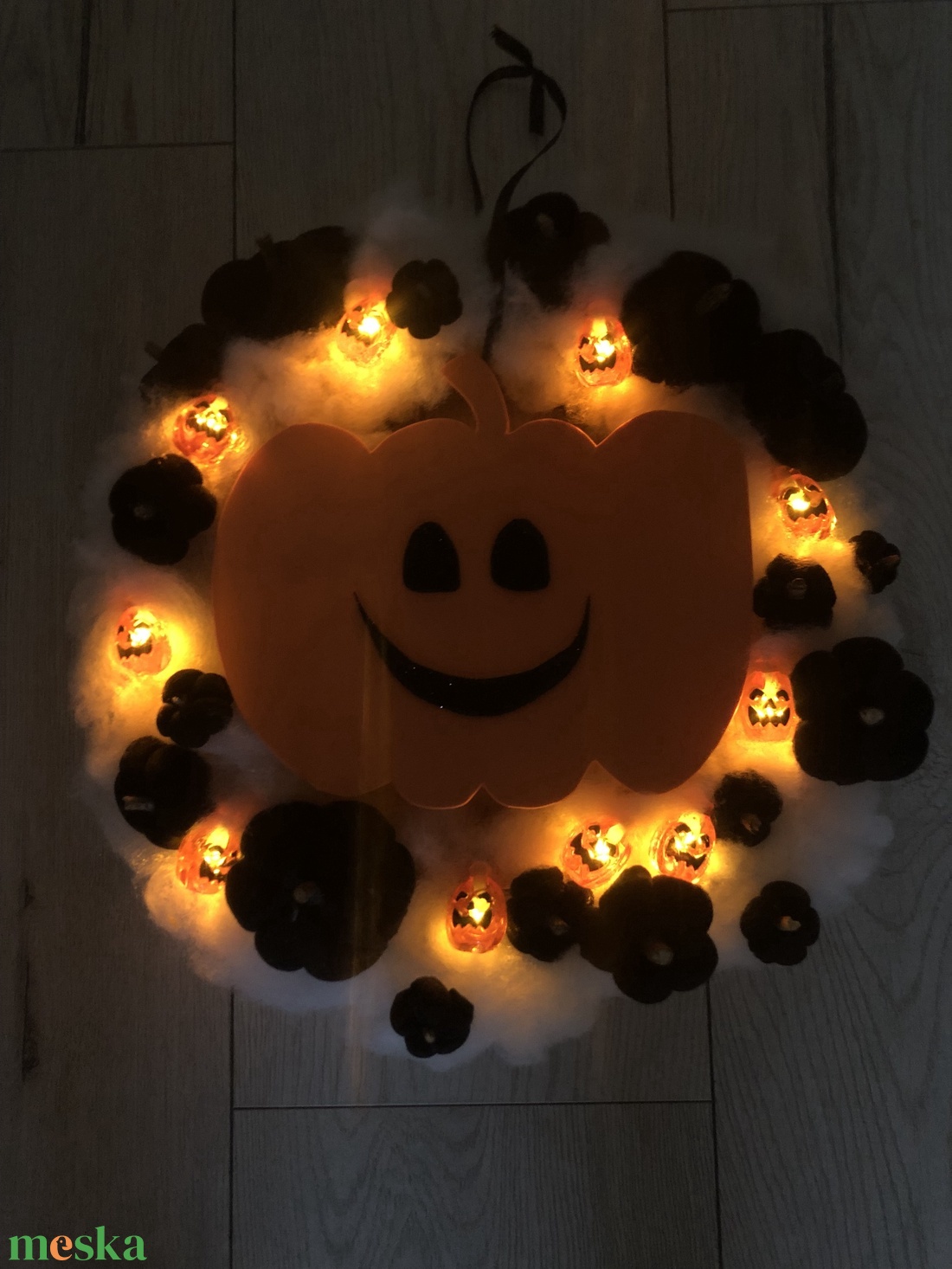 Vidám halloween ajtódísz - otthon & életmód - dekoráció - halloween - halloweeni ajtódíszek és ablakdíszek - Meska.hu Vidám halloween ajtódísz - otthon & életmód - dekoráció - halloween - halloweeni ajtódíszek és ablakdíszek - Meska.hu