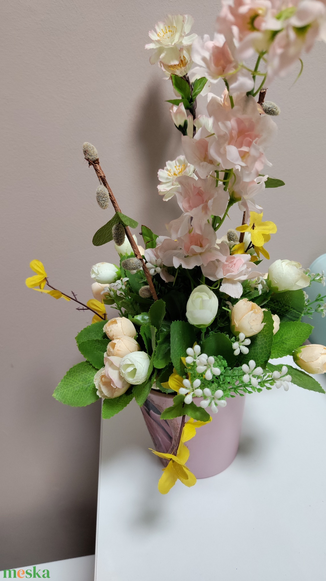 Tavaszi asztal dísz - otthon & életmód - virágdekoráció - virágdíszek - asztali virágdísz - Meska.hu