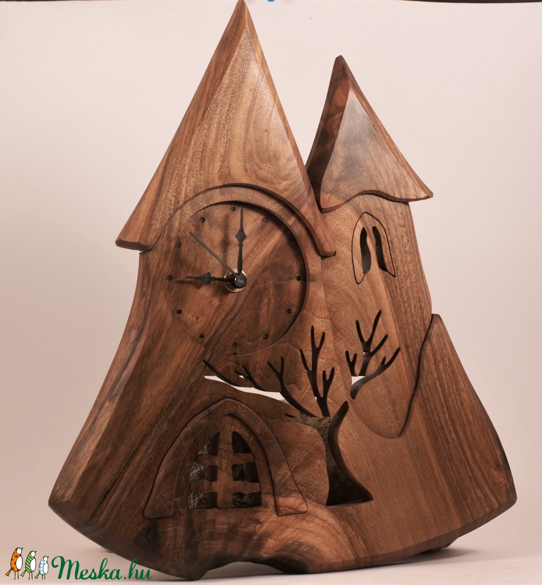 Tornyos falióra, fa falióra, faóra -  - Meska.hu