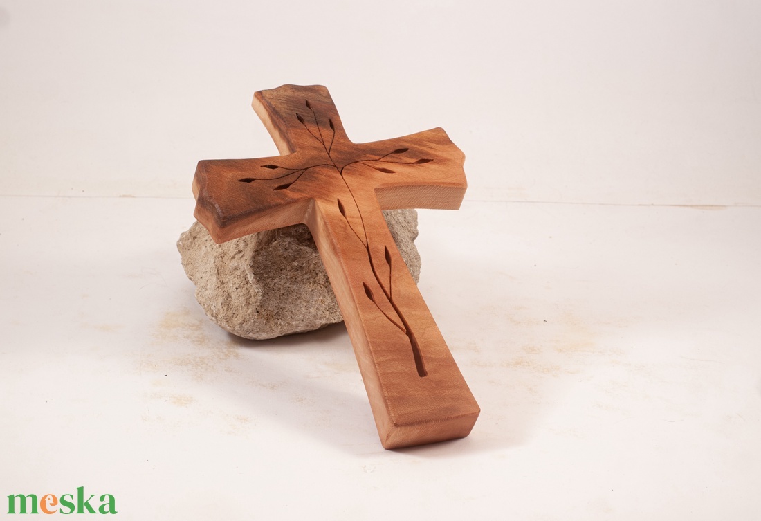 Mintás kereszt, fakereszt  - otthon & életmód - vallás - kereszt - Meska.hu