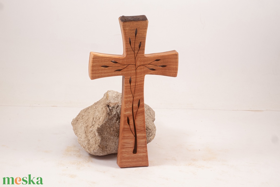Mintás kereszt, fakereszt  - otthon & életmód - vallás - kereszt - Meska.hu