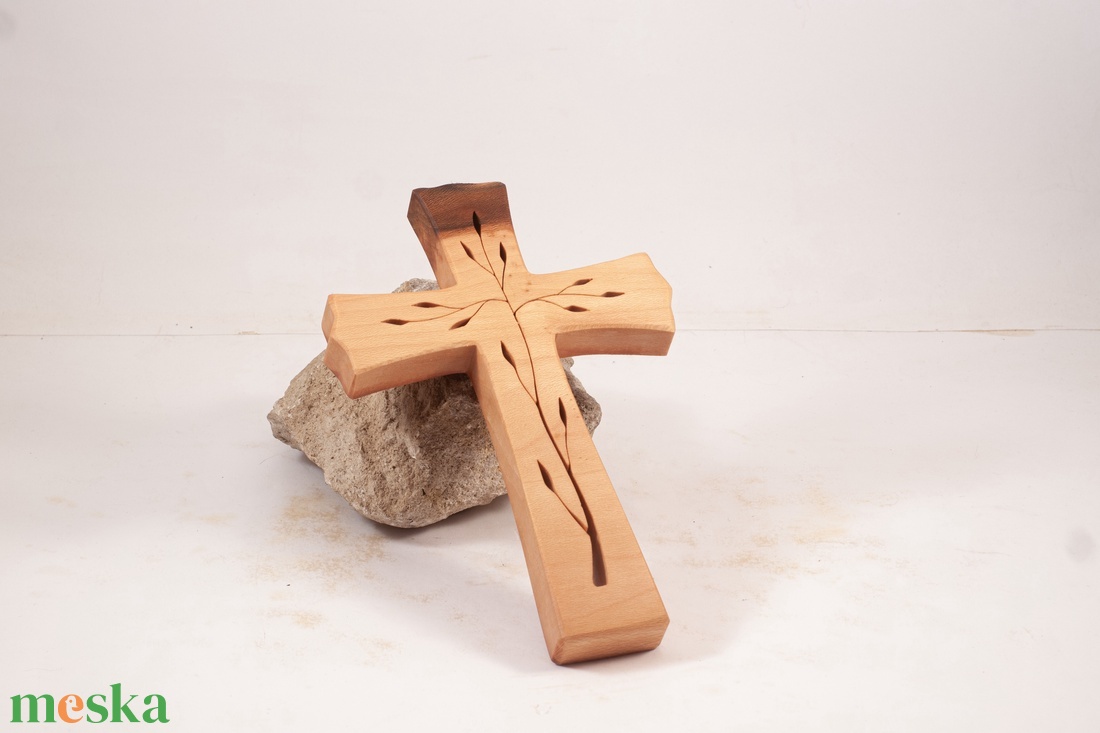 Mintás kereszt, fakereszt  - otthon & életmód - vallás - kereszt - Meska.hu