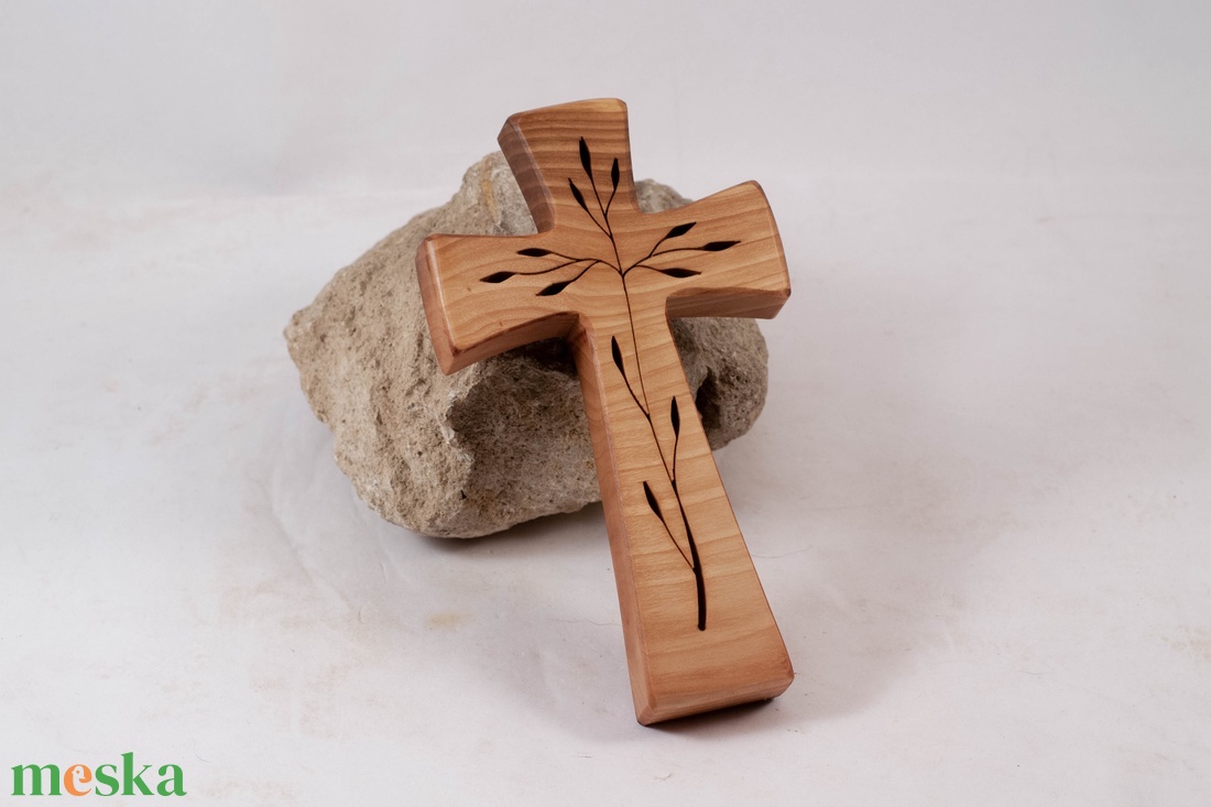 Mintás fakereszt, fali kereszt  - otthon & életmód - vallás - kereszt - Meska.hu