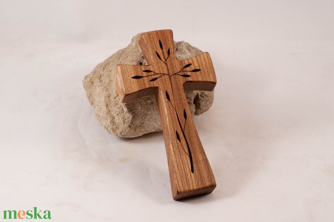 Mintás fakereszt, fali kereszt  - otthon & életmód - vallás - kereszt - Meska.hu