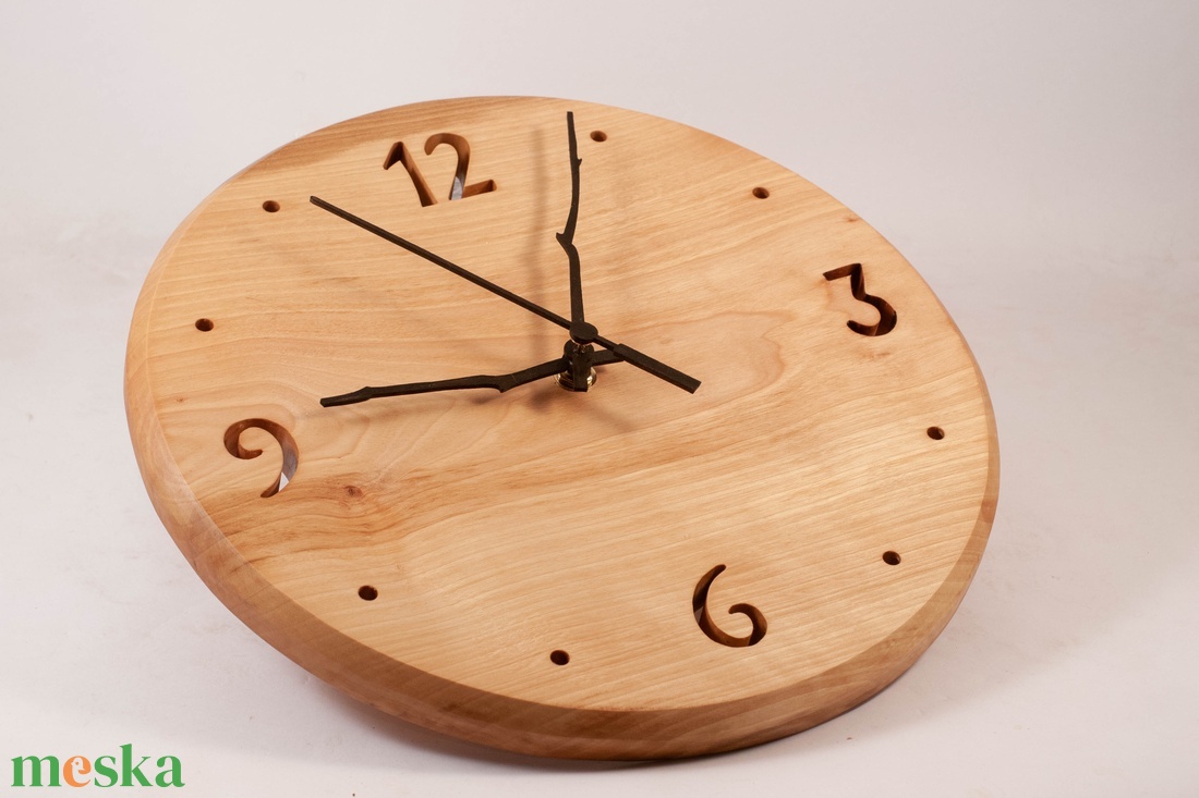Fa falióra, kerek faóra,  - otthon & életmód - dekoráció - fali és függő dekoráció - falióra & óra - Meska.hu