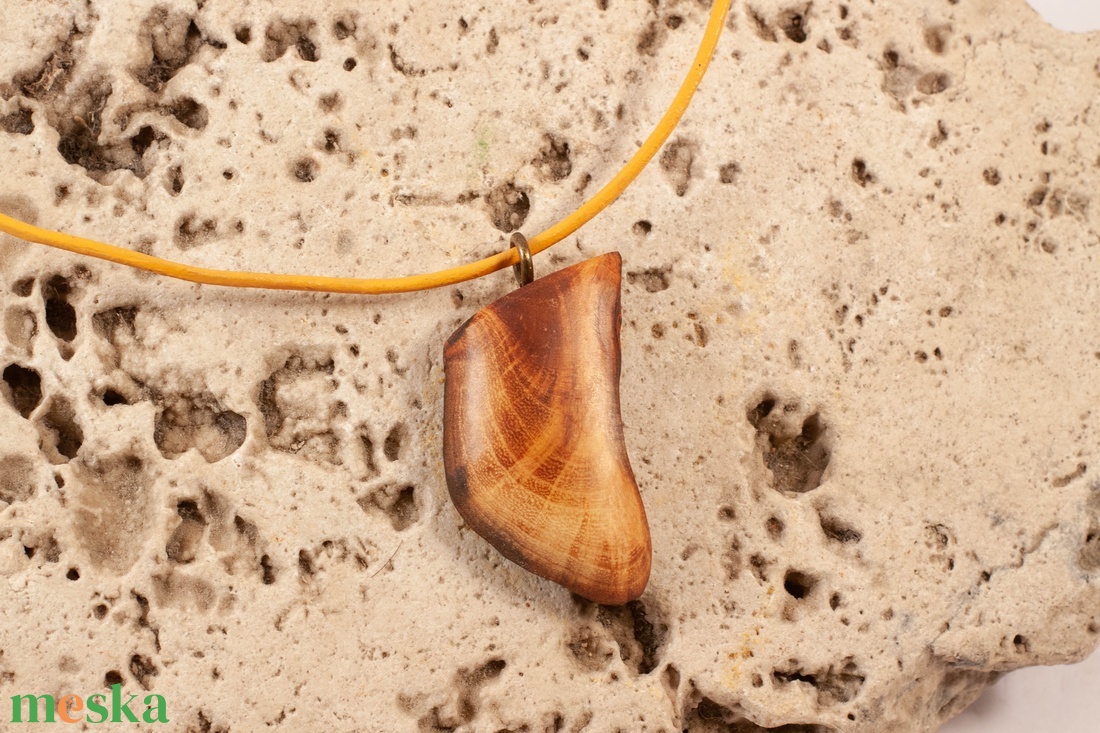 Fa nyaklánc, nyakbavaló  medál - ékszer - nyaklánc - medálos nyaklánc - Meska.hu
