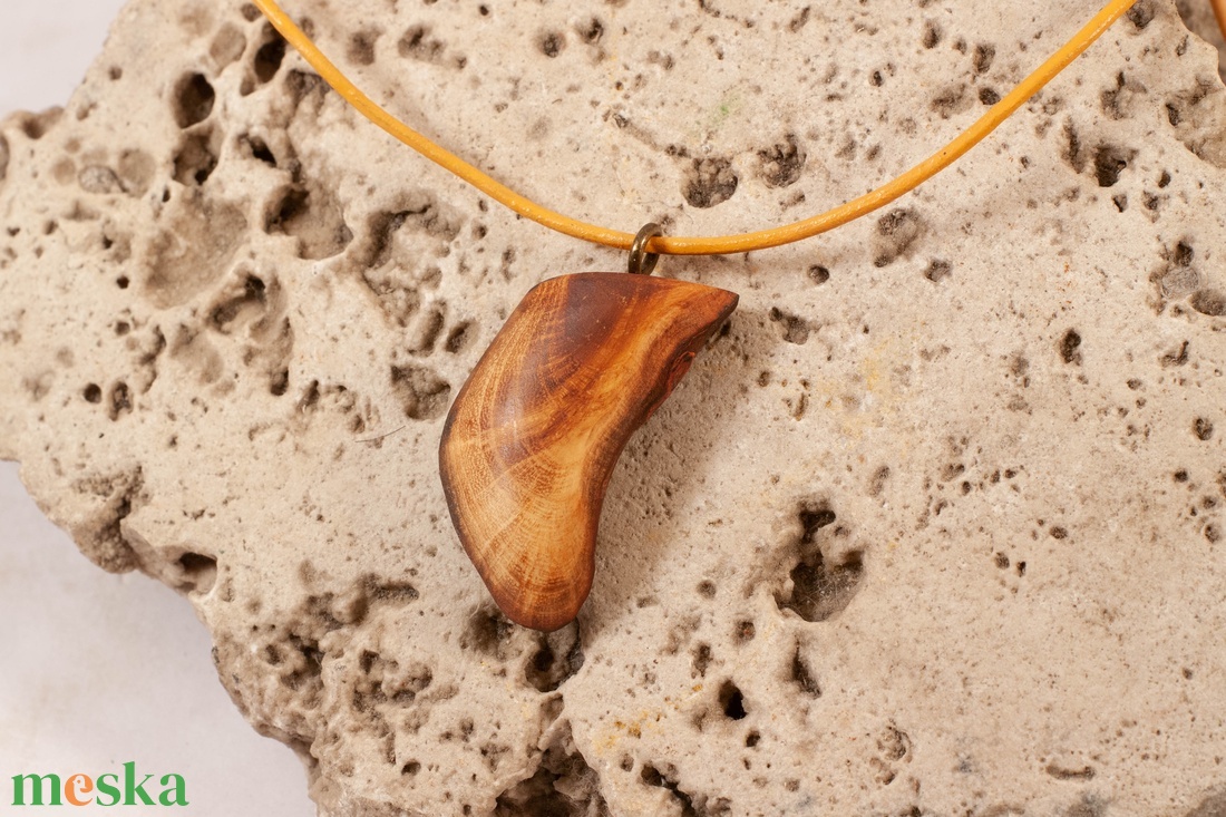 Fa nyaklánc, nyakbavaló  medál - ékszer - nyaklánc - medálos nyaklánc - Meska.hu