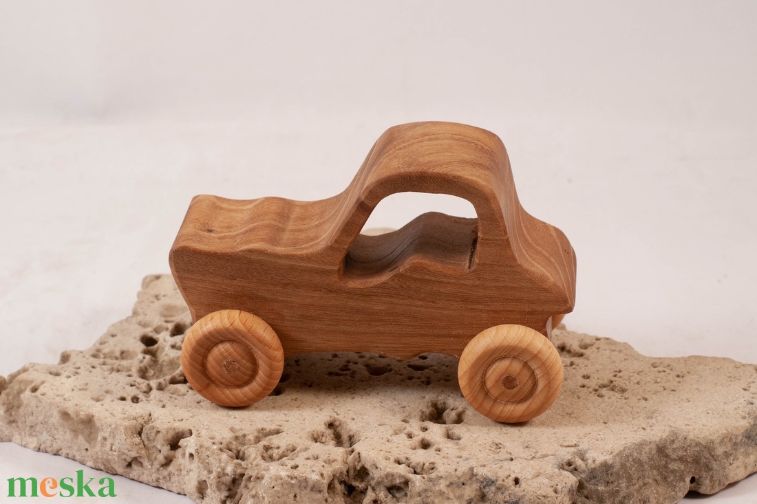 Játék fa autó, traktor, fakocsi - játék & sport - húzó & tolójátékok - Meska.hu