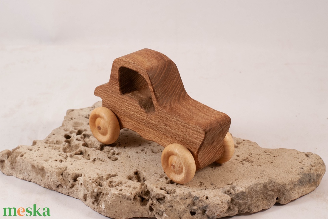 Játék fa autó, traktor, fakocsi - játék & sport - húzó & tolójátékok - Meska.hu