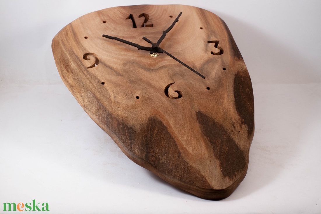 Fa falióra, rusztikus faóra,  - otthon & életmód - dekoráció - fali és függő dekoráció - falióra & óra - Meska.hu