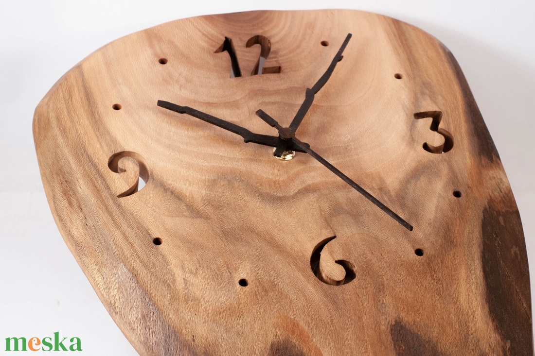 Fa falióra, rusztikus faóra,  - otthon & életmód - dekoráció - fali és függő dekoráció - falióra & óra - Meska.hu