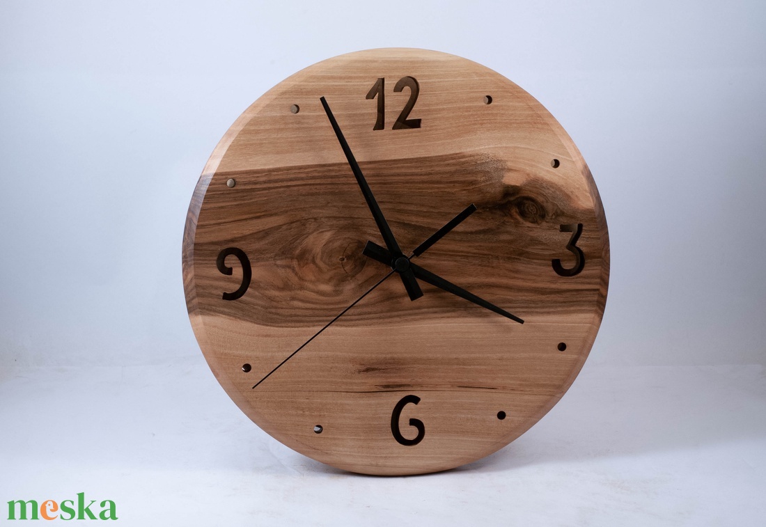 Fa falióra, kerek faóra,  - otthon & életmód - dekoráció - fali és függő dekoráció - falióra & óra - Meska.hu
