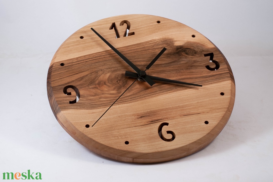 Fa falióra, kerek faóra,  - otthon & életmód - dekoráció - fali és függő dekoráció - falióra & óra - Meska.hu