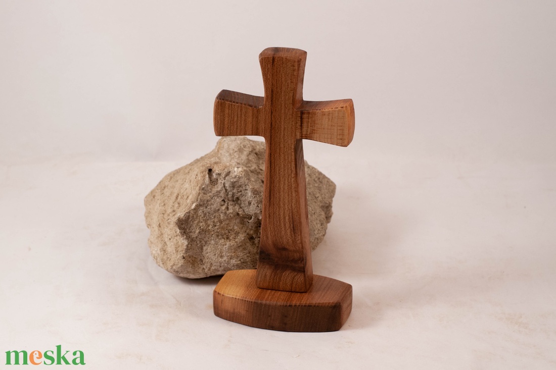 Fakereszt talpas, asztali kereszt - otthon & életmód - vallás - kereszt - Meska.hu