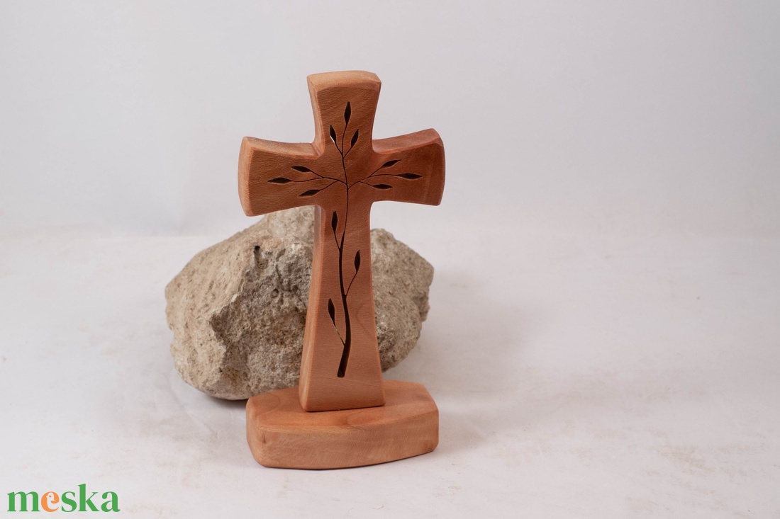 Mintás fakereszt talpas, asztali kereszt - otthon & életmód - vallás - kereszt - Meska.hu