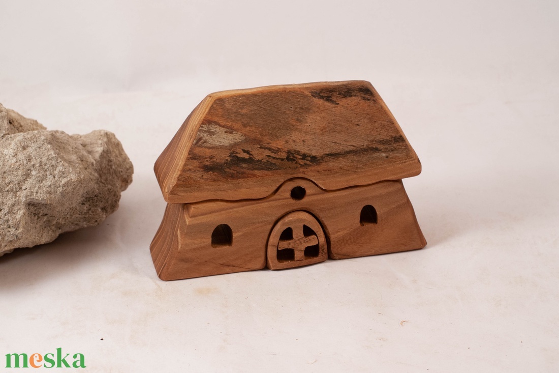  Fa házikó,  fa építő, kirakó - játék & sport - építőjáték - Meska.hu