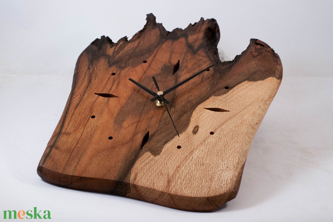 Fa falióra, rusztikus faóra,  - otthon & életmód - dekoráció - fali és függő dekoráció - falióra & óra - Meska.hu