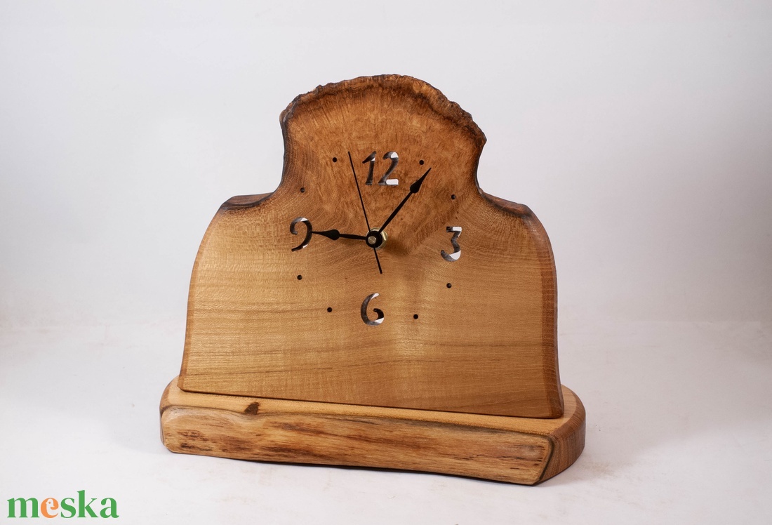 Fa asztali, talpas óra, kandalló óra, rusztikus faóra,  - otthon & életmód - dekoráció - fali és függő dekoráció - falióra & óra - Meska.hu