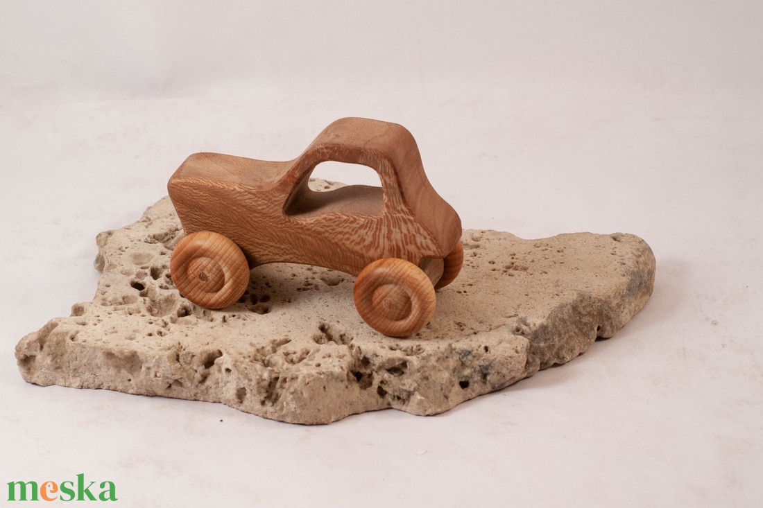 Játék fa autó, traktor , fakocsi - játék & sport - húzó & tolójátékok - Meska.hu