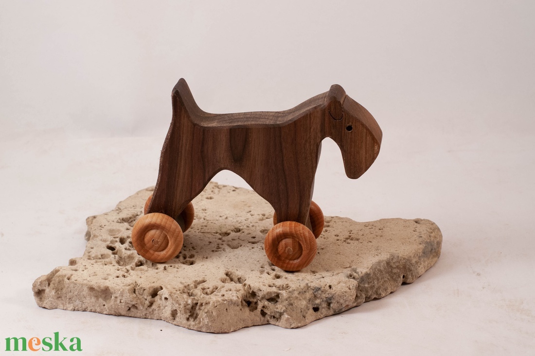 Játék fakutya, fa kutya, gurulós fajáték, foxi kutya - játék & sport - húzó & tolójátékok - Meska.hu