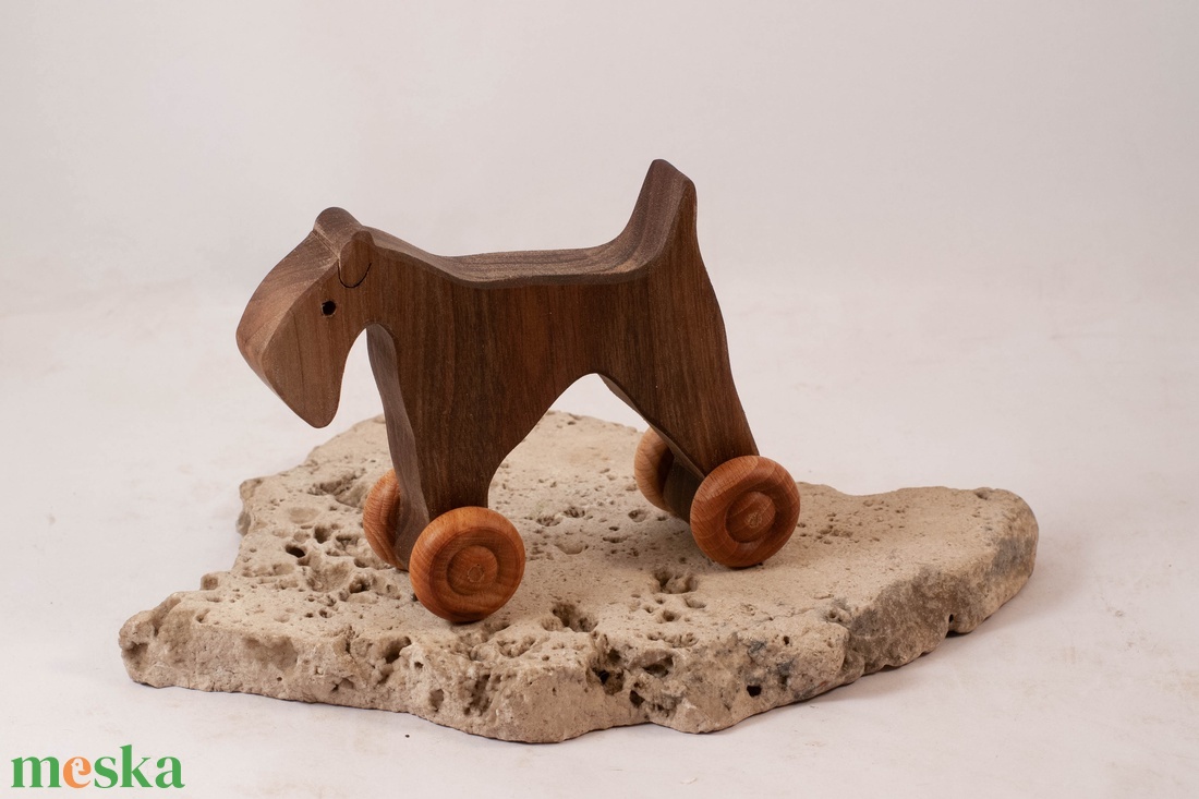 Játék fakutya, fa kutya, gurulós fajáték, foxi kutya - játék & sport - húzó & tolójátékok - Meska.hu