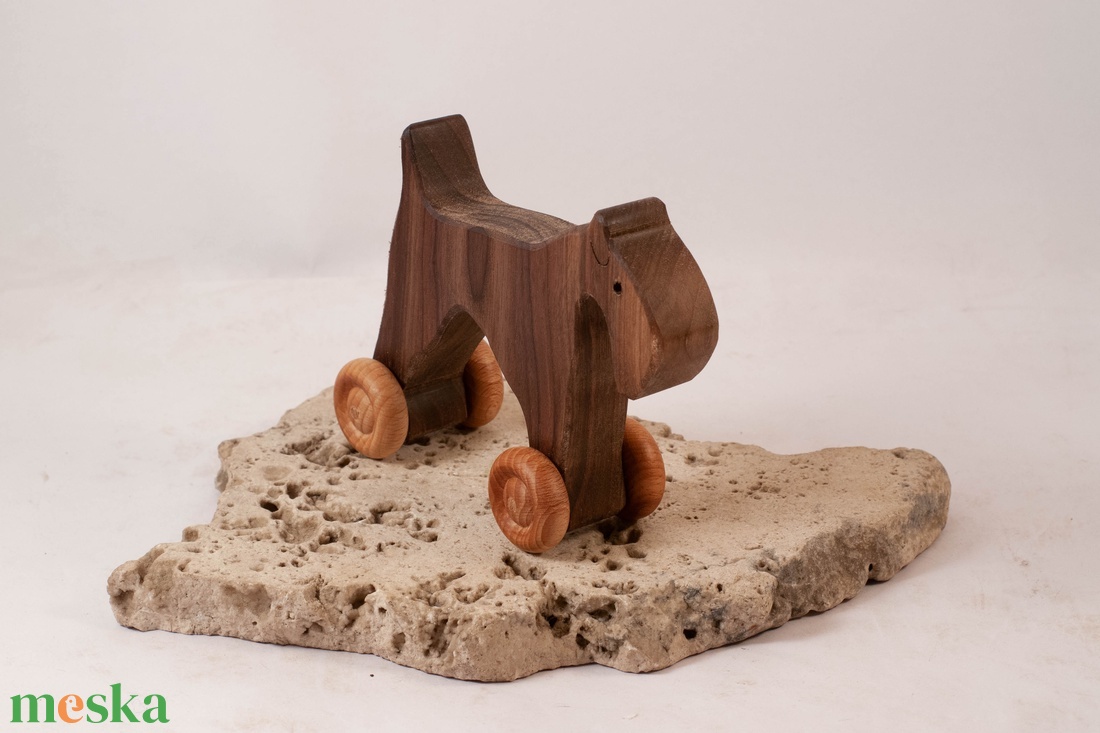 Játék fakutya, fa kutya, gurulós fajáték, foxi kutya - játék & sport - húzó & tolójátékok - Meska.hu