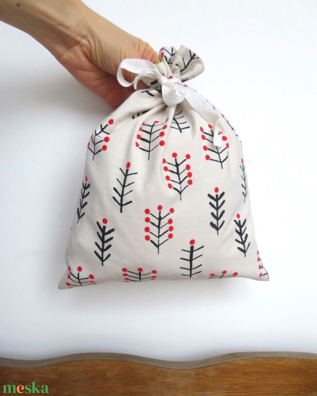 Mikulás zsák újrahasznosított anyagból - karácsony - mikulás - mikulás zsák - Meska.hu