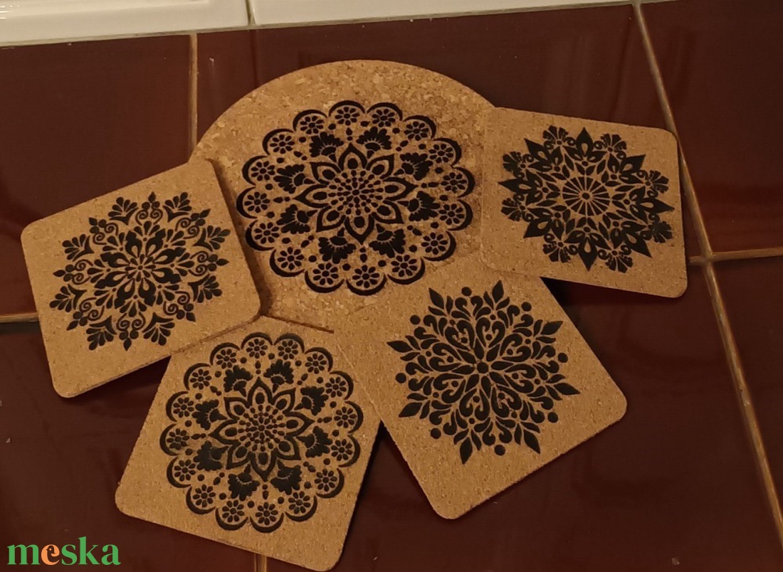 Mandala konyhai szett - otthon & életmód - konyhafelszerelés, tálalás - sütés, főzés - edényalátét - Meska.hu Mandala konyhai szett - otthon & életmód - konyhafelszerelés, tálalás - sütés, főzés - edényalátét - Meska.hu