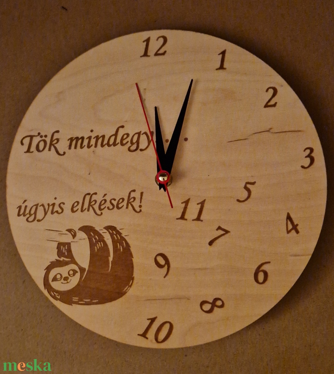 Tök mindegy lajháros vicces falióra - otthon & életmód - dekoráció - fali és függő dekoráció - falióra & óra - Meska.hu