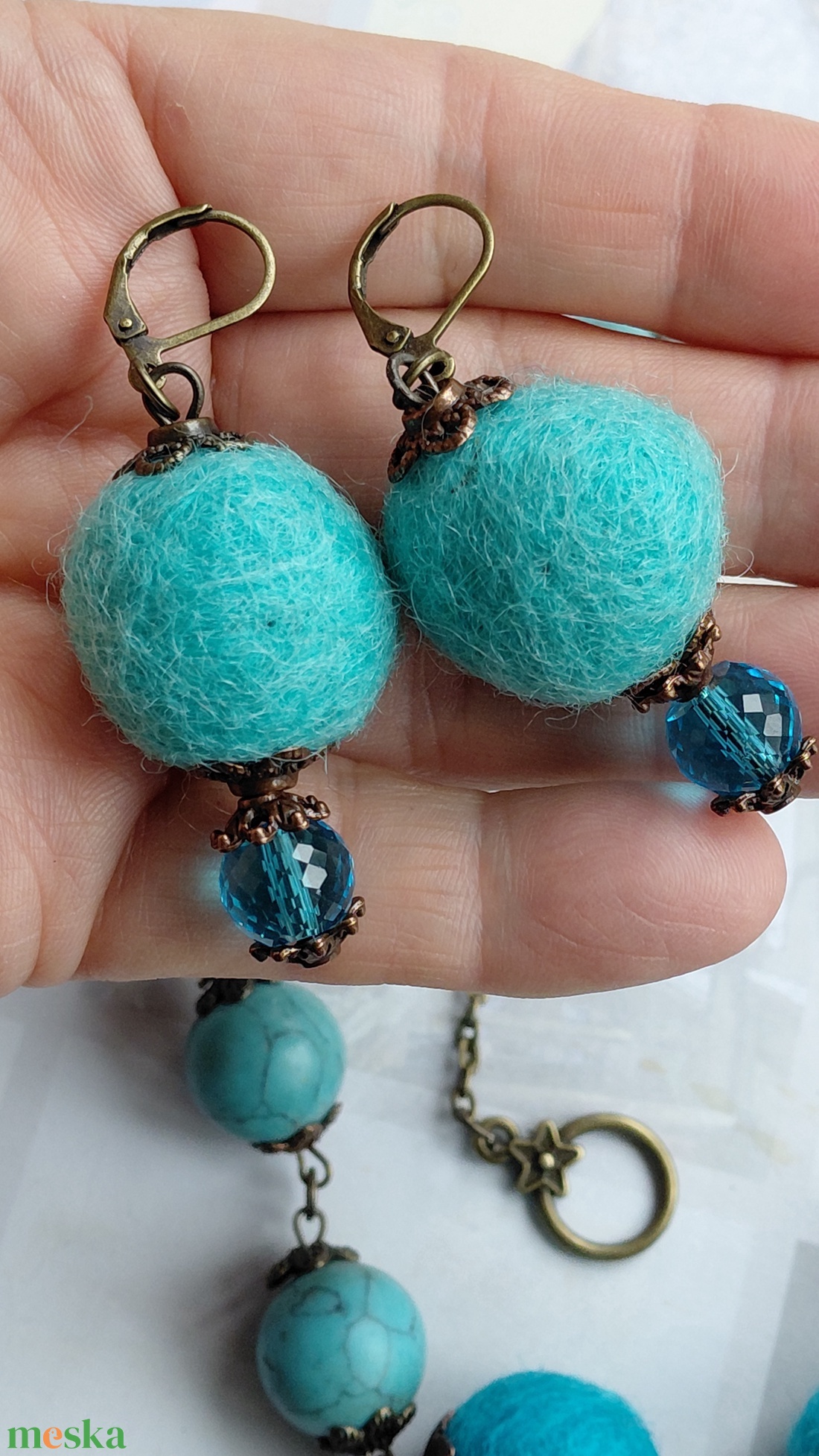 Tavaszi kék égbolt - ékszer - nyaklánc - bogyós nyaklánc - Meska.hu