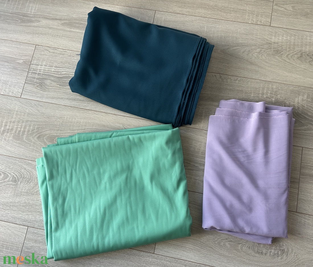 Nagyobb méretű textil csomag, 150-140 cm szélesek - kellékek & szerszámok - méteráru - dekorációs alapanyag - Meska.hu