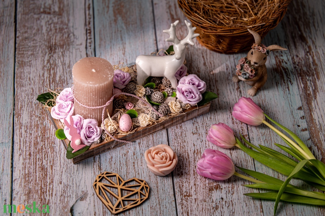 Tavaszi tál szarvassal és gyertyával - otthon & életmód - virágdekoráció - virágdíszek - asztali virágdísz - Meska.hu