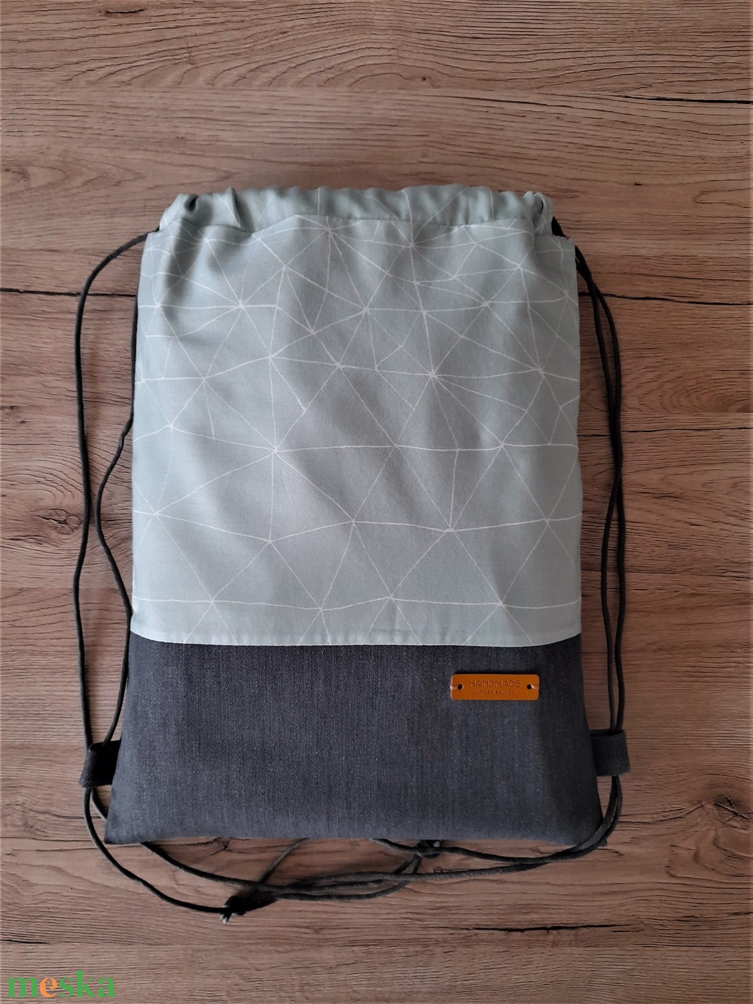 Triangle hátizsák - táska & tok - hátizsák - hátizsák - Meska.hu