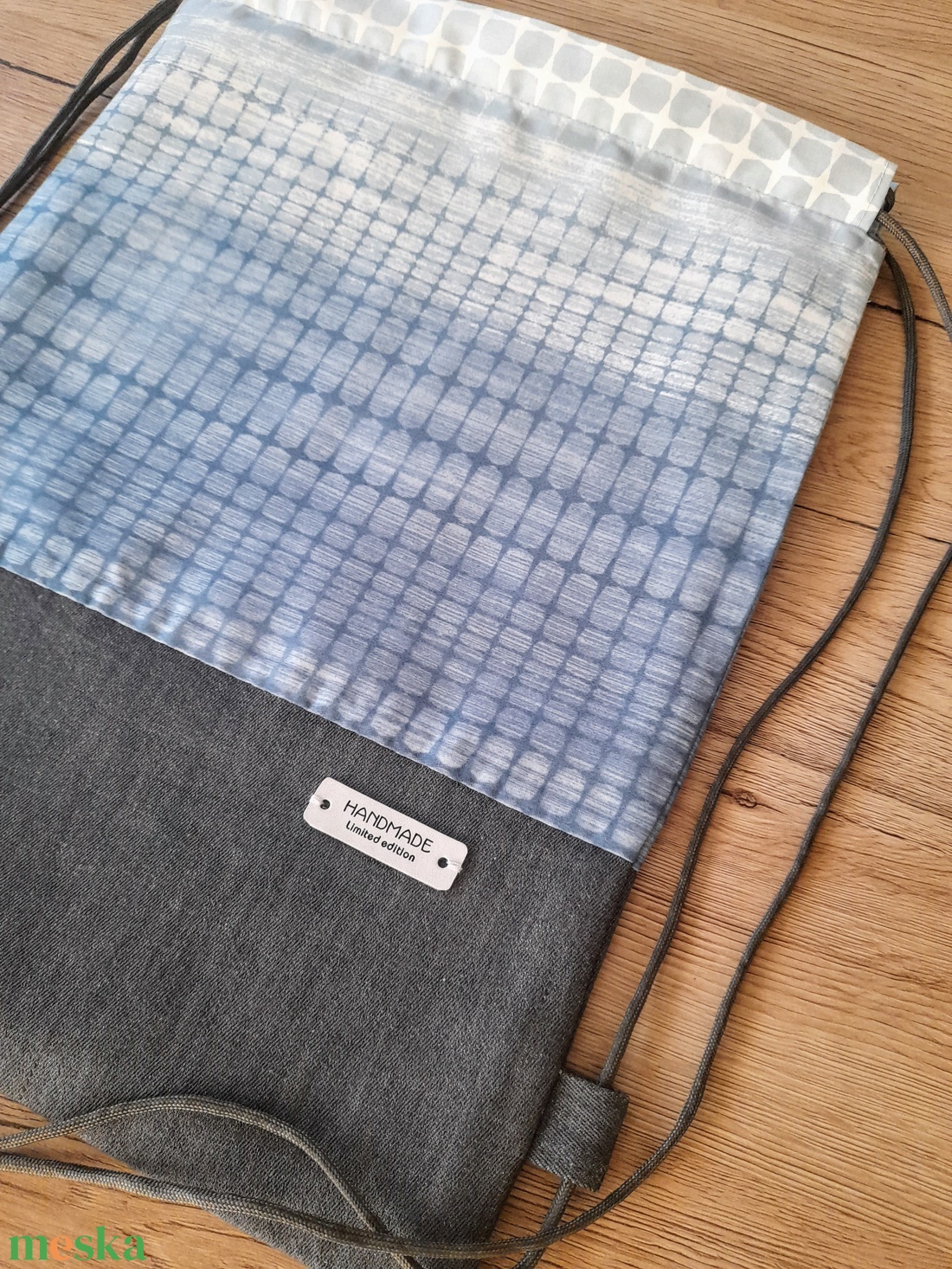 Mátrix hátizsák - táska & tok - hátizsák - hátizsák - Meska.hu