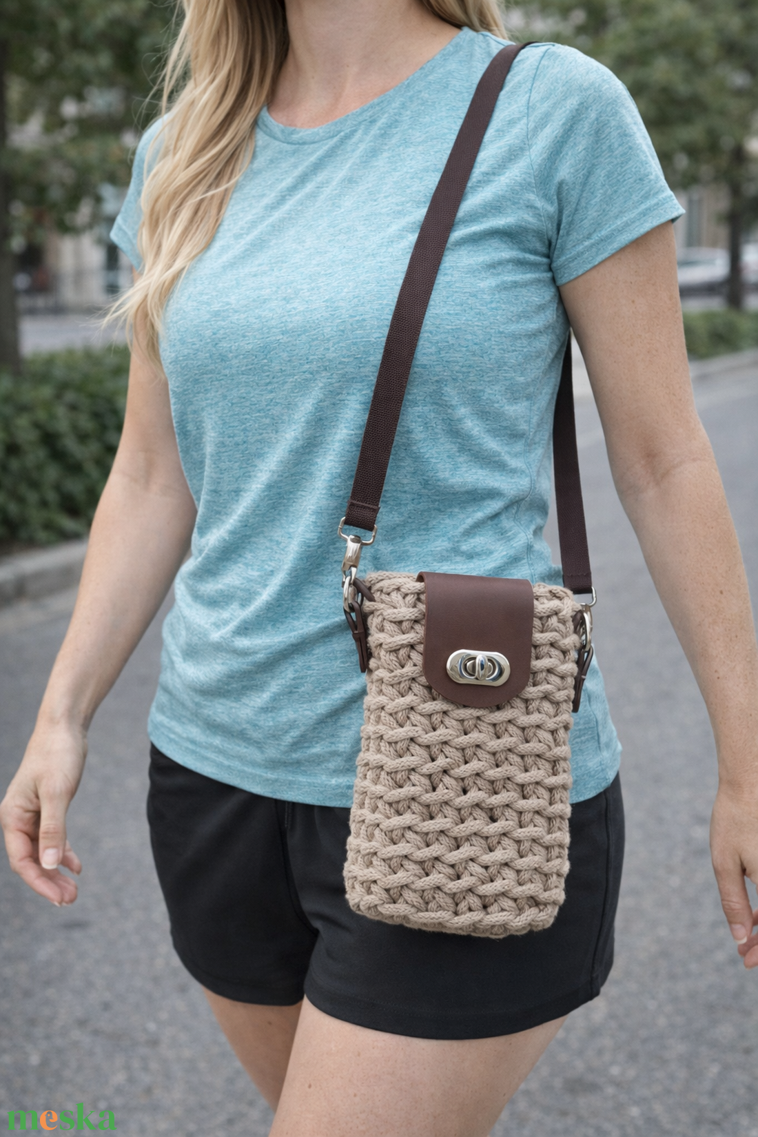 Horgolt válltáska, telefontáska, telefontartó, fesztiváltáska - táska & tok - pénztárca & más tok - telefontok - Meska.hu