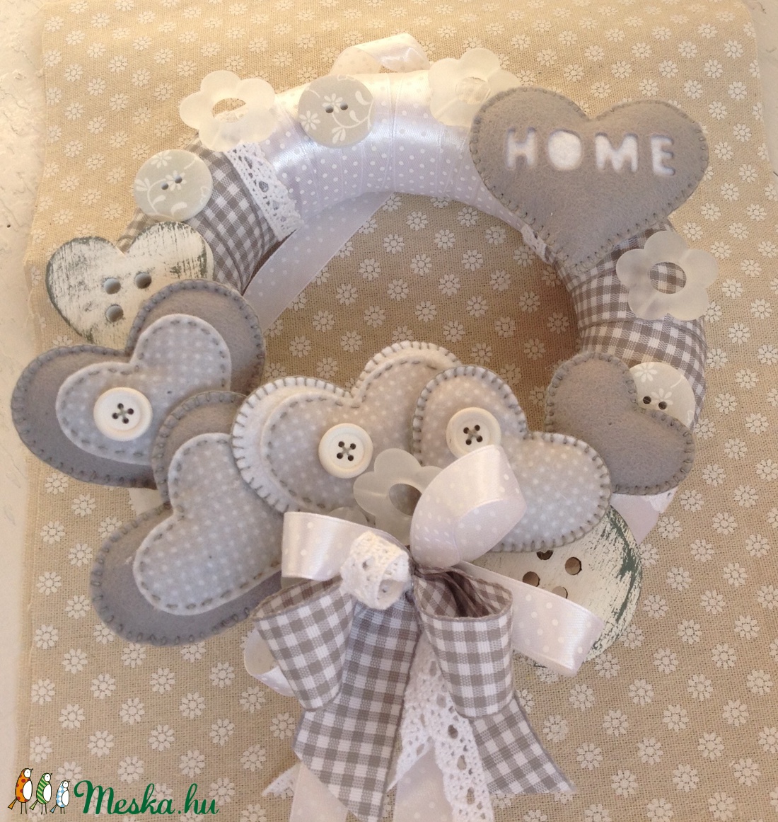 HOME-szürke szíves-fehér -AJTÓDÍSZ - - Meska.hu HOME-szürke szíves-fehér -AJTÓDÍSZ - - Meska.hu