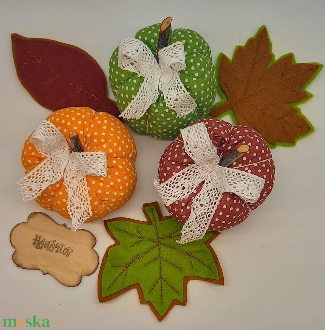 Textil TÖK-  Pöttyösök III. (3db+3 db levél) - otthon & életmód - dekoráció - asztal és polc dekoráció - asztaldísz - Meska.hu