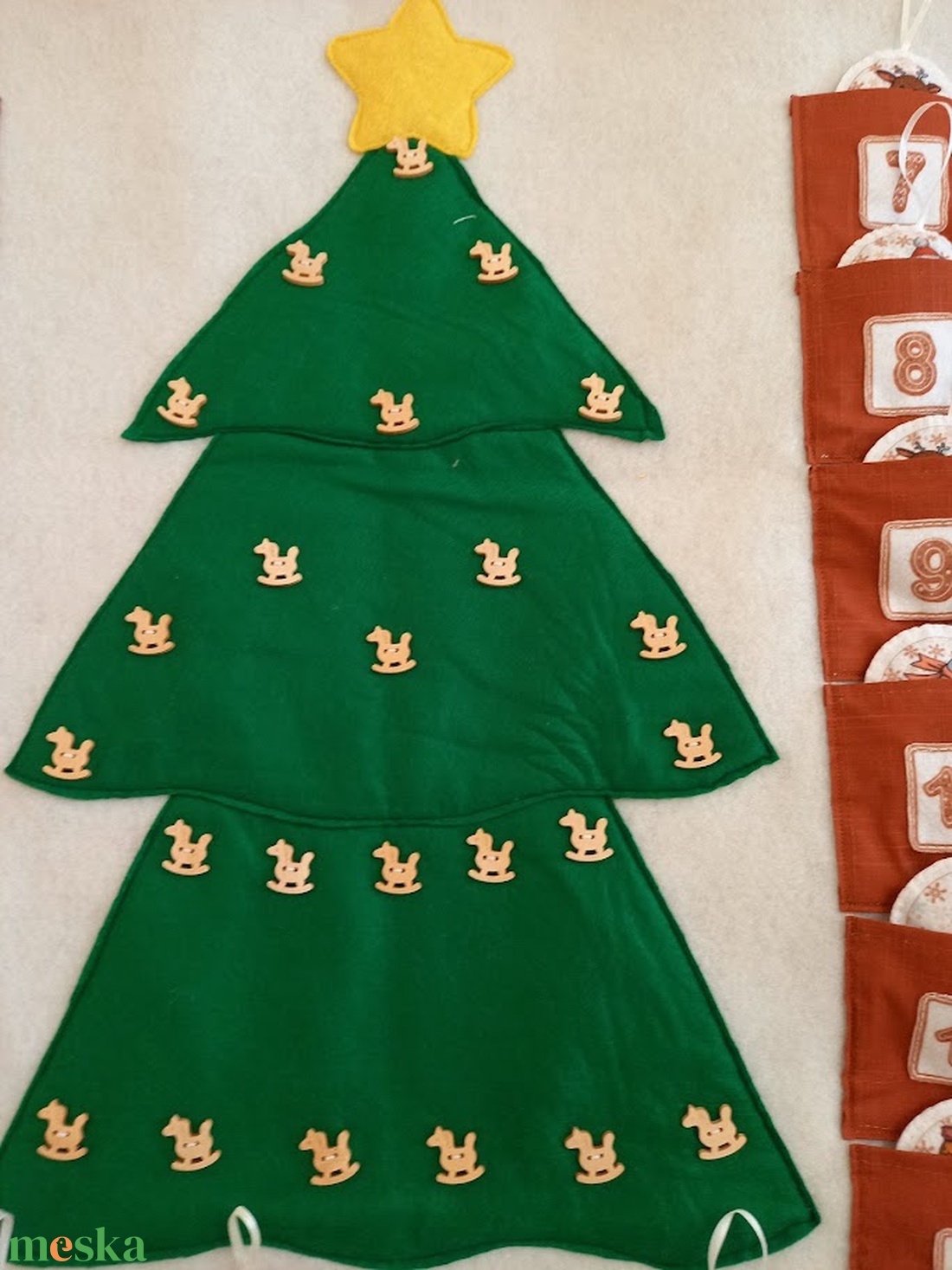 Adventi naptár- fenyőfás-interaktív - karácsony - adventi díszek - adventi naptár - Meska.hu Adventi naptár- fenyőfás-interaktív - karácsony - adventi díszek - adventi naptár - Meska.hu