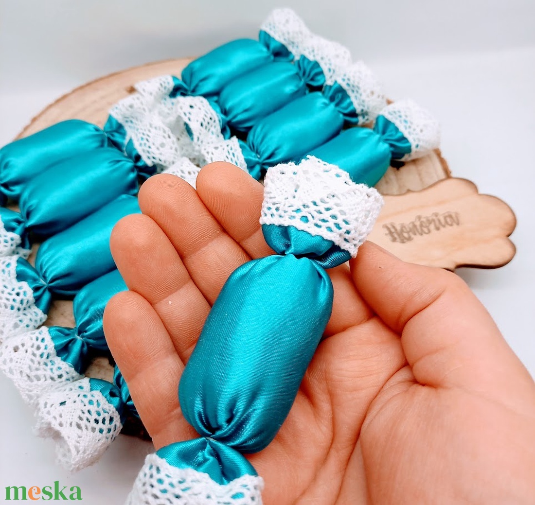 Textil szaloncukor (10 db/csomag) - karácsony - karácsonyi lakásdekoráció - karácsonyfadíszek - Meska.hu Textil szaloncukor (10 db/csomag) - karácsony - karácsonyi lakásdekoráció - karácsonyfadíszek - Meska.hu