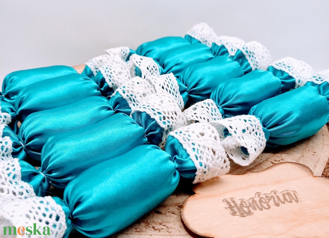 Textil szaloncukor (10 db/csomag) - karácsony - karácsonyi lakásdekoráció - karácsonyfadíszek - Meska.hu Textil szaloncukor (10 db/csomag) - karácsony - karácsonyi lakásdekoráció - karácsonyfadíszek - Meska.hu