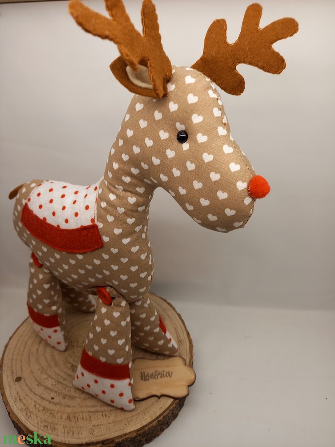 Rudolf szívekkel (36 cm) - karácsony - karácsonyi lakásdekoráció - karácsonyi manók, figurák - Meska.hu