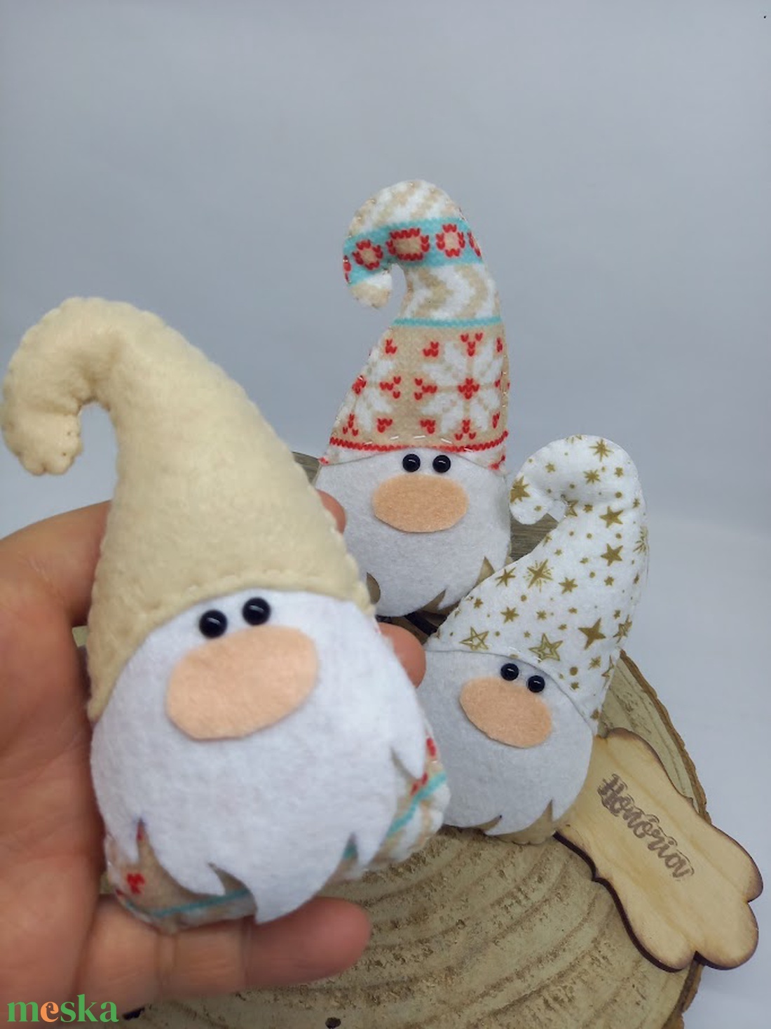 Karácsonyi manók - filc karácsonyfa dísz (3db) - karácsony - karácsonyi lakásdekoráció - karácsonyi manók, figurák - Meska.hu