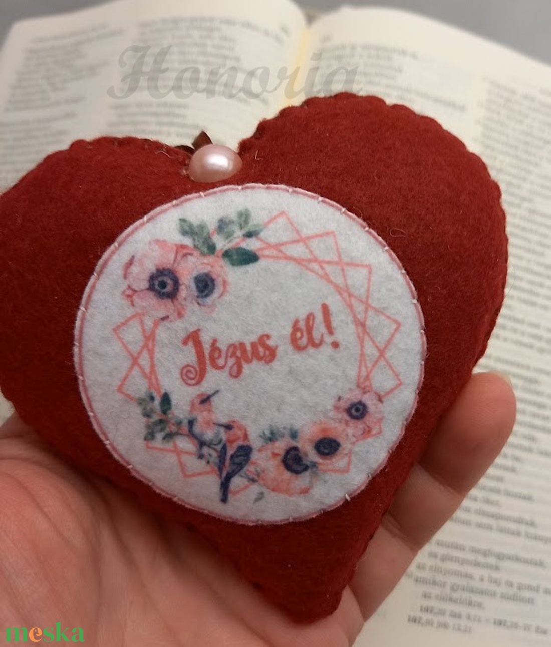 Levendulás szív-Keresztény igével- Jézus él! - otthon & életmód - gyertya, illat, aroma - illatzsák - Meska.hu Levendulás szív-Keresztény igével- Jézus él! - otthon & életmód - gyertya, illat, aroma - illatzsák - Meska.hu