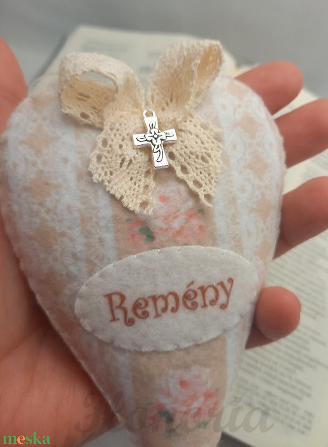 Levendulás szív-Keresztény- Remény (csíkos-rózsás) - otthon & életmód - gyertya, illat, aroma - illatzsák - Meska.hu Levendulás szív-Keresztény- Remény (csíkos-rózsás) - otthon & életmód - gyertya, illat, aroma - illatzsák - Meska.hu