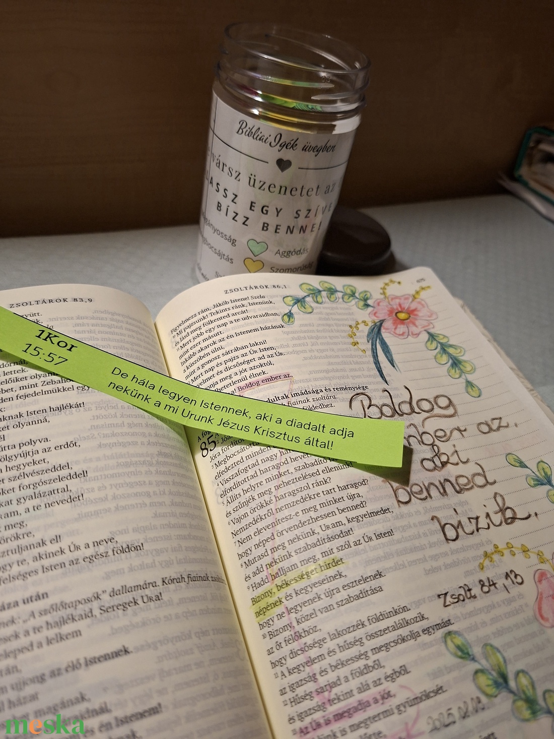 Bibliai Igék Üvegben-Színkódolt Bibliai Igék-Gift In Jar - otthon & életmód - dekoráció - dísztárgy - Meska.hu