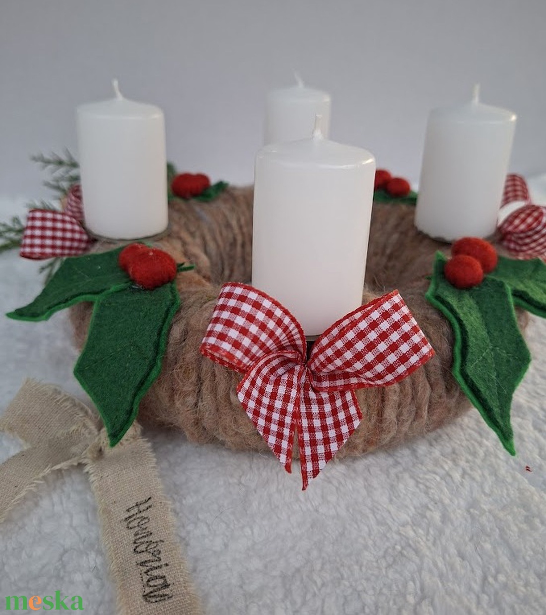 Adventi koszorú-gyapjúfilc-Piros kockás-Vintage hangulat - karácsony - adventi díszek - adventi koszorú - Meska.hu