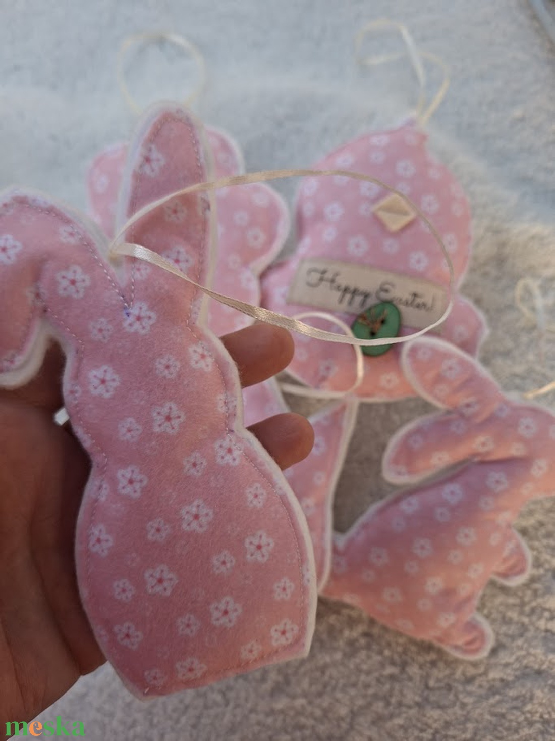  Filc Húsvéti dísz szett ( 5db)- Happy Easter!-rózsaszn - ünnepi díszek, dekorációk - húsvéti díszek és dekorációk - húsvéti tojásfadíszek - Meska.hu